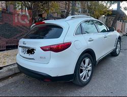 Infiniti FX